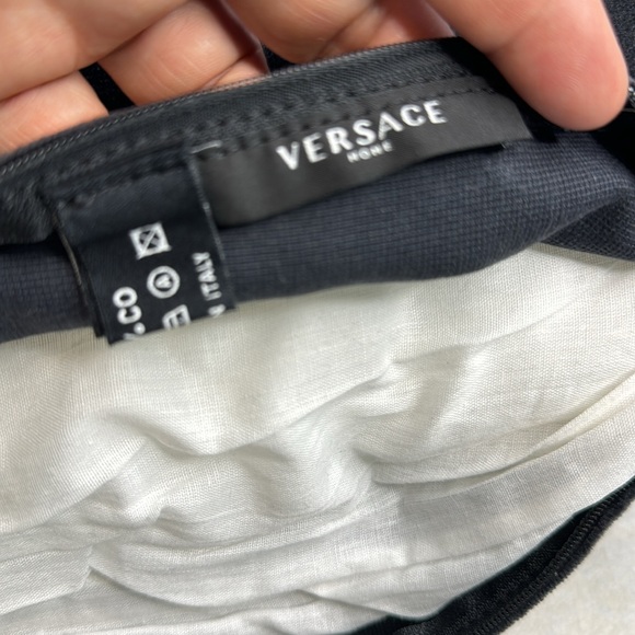 VERSACE GRAY VELVET GOLD STUDDED MEDUSA GREEK KEY ACCENT THROW PILLOW - Picture 7 of 8